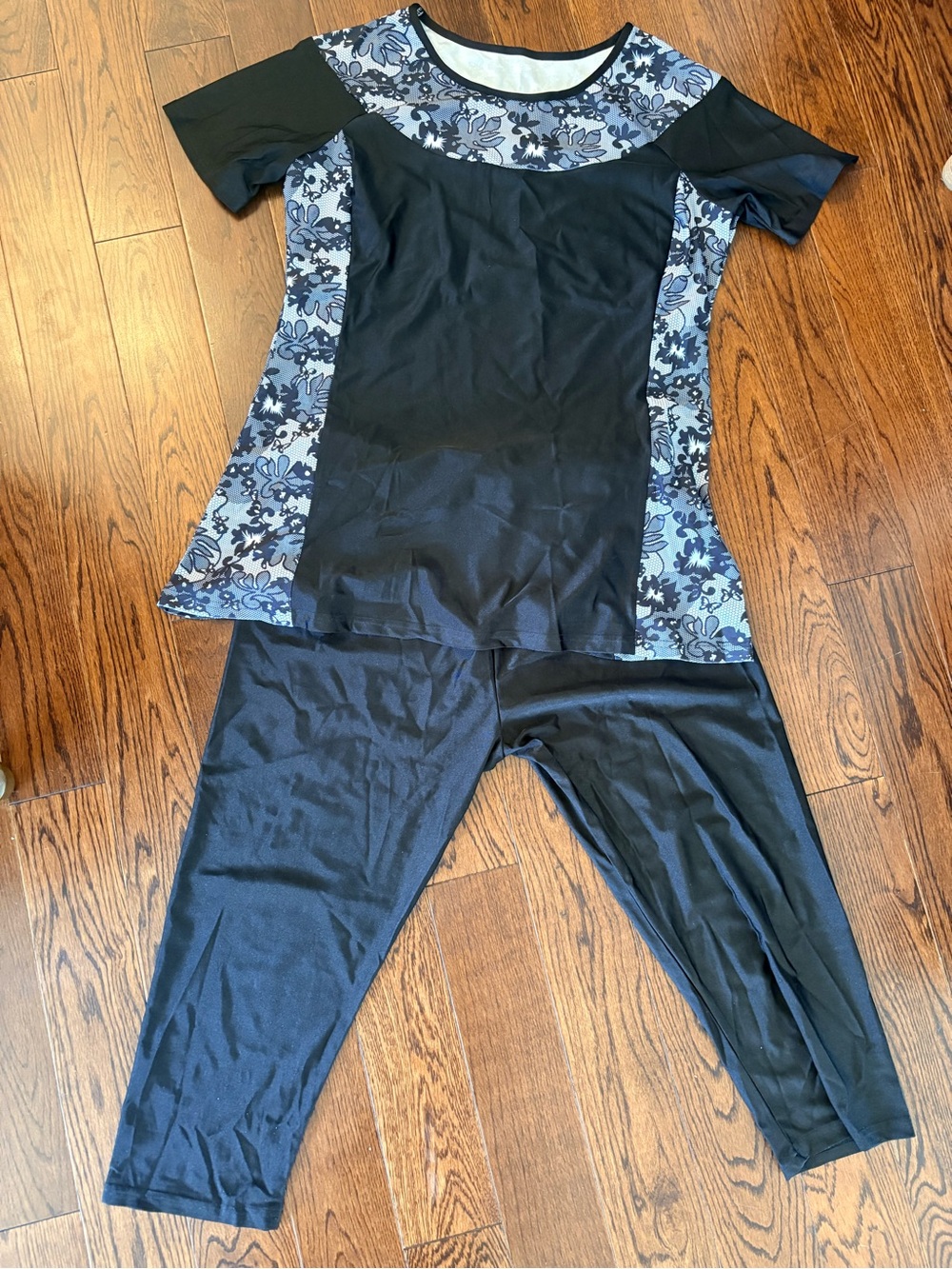 Black Capri modest swimsuit size 12-14